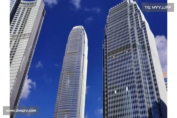 瑞信危机》进入关键时刻！UBS最晚19日敲定收购协议；贝莱德已否认竞购